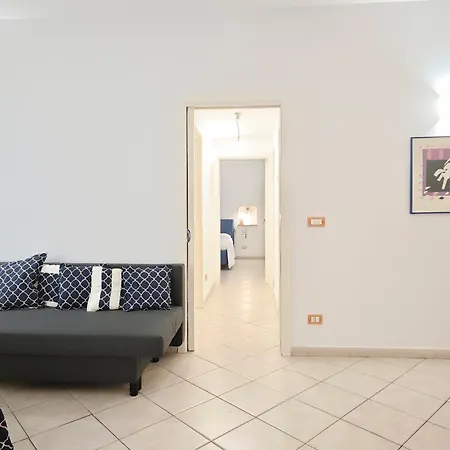 Casa Damare בארי
